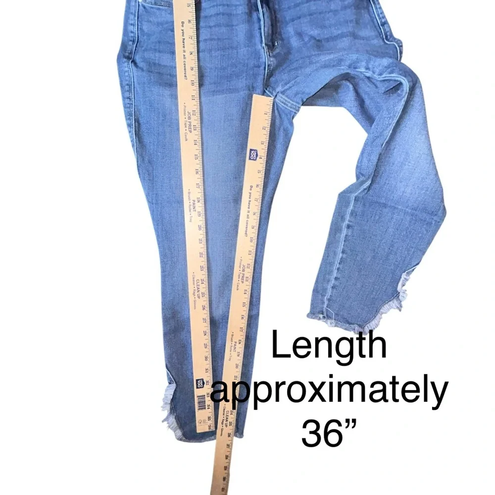 Judy Blue Women's Jeans size 14W - Picture 3 of 12